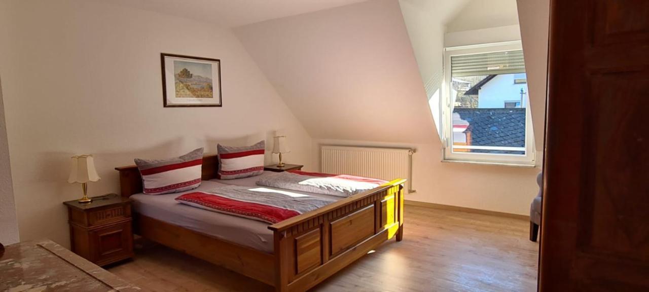 Ferienhaus Schnitzius Kinheim Dış mekan fotoğraf